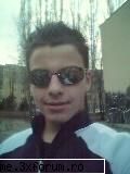 yo sunt rahzel2005 , dinamovist inrait si imi place ce le place bautura si femei salutare all !!